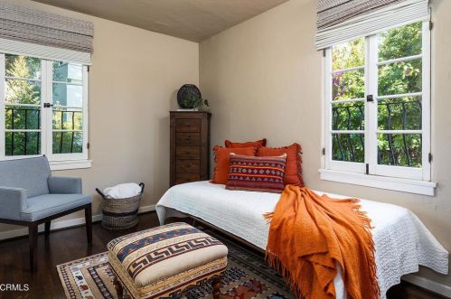 1408 Cordova Ave, Glendale CA  91207-1532 exterior