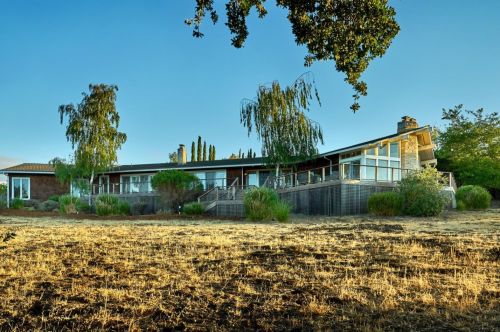 27446 Black Mountain Rd, Los Altos, CA 94022-3203