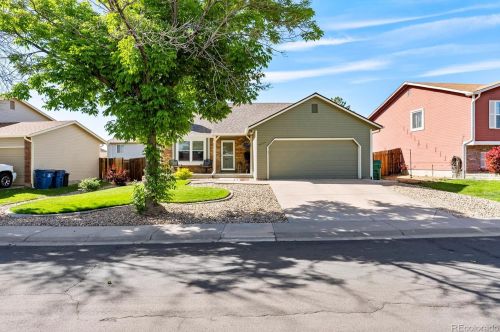 4065 Fundy Way, Aurora CO 80013-4532 exterior