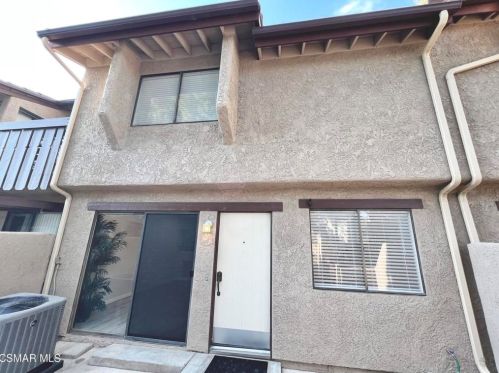 2424 Chandler Ave, Simi Valley CA  93065-0931 exterior