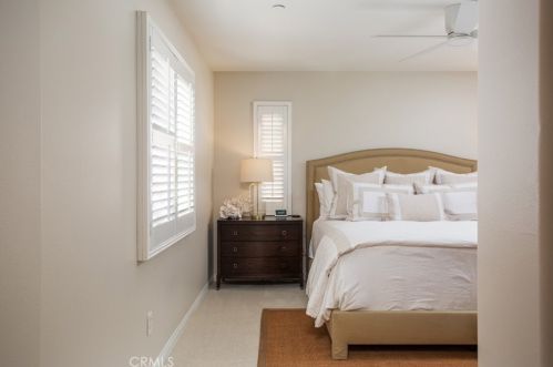 57 Arborside, Irvine CA  92603-0111 exterior