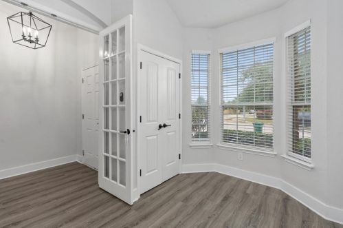 11920 Pecan Gate Way, Webberville TX 78653-3975 exterior