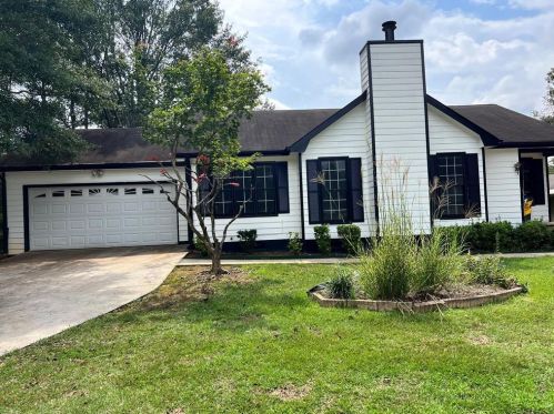 419 Harmony Ln, Auburn, GA 30011-2526