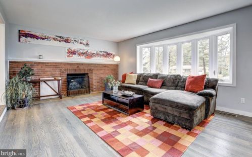 15009 Snowden Dr, Silver Spring MD 20905-5663 exterior