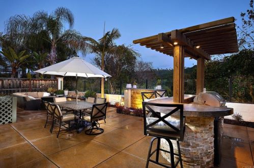 2731 Ascot Ave, Carlsbad, CA 92009-3087