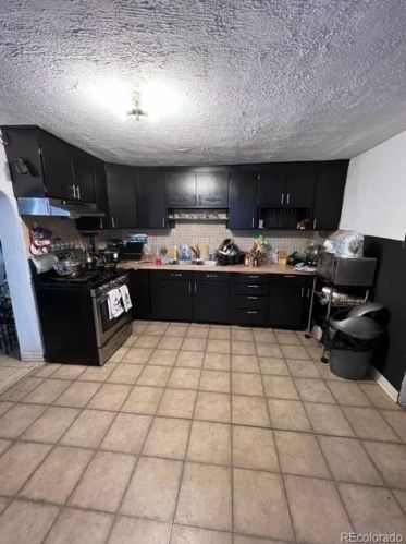 4142 Osage St, Denver, CO 80211-2543