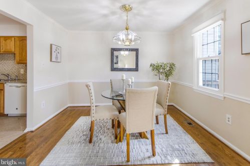 2017 Featherwood St, Silver Spring MD 20904-6643 exterior