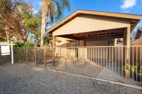 1714 Olympia St, Modesto, CA 95358-5548