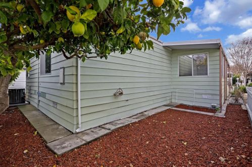 1050 Borregas Ave, Sunnyvale CA  94089-1632 exterior