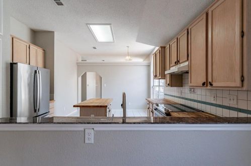 1621 Morrison Dr, Fort Worth TX  76112-3766 exterior