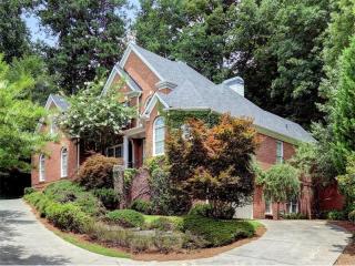 2095 Bluffton Way, Roswell, GA 30075-6612