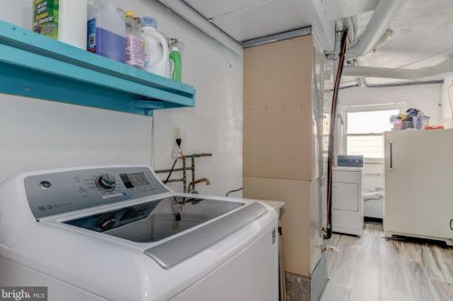 958 Chesterfield Rd, Haddonfield NJ 08033-3615 exterior