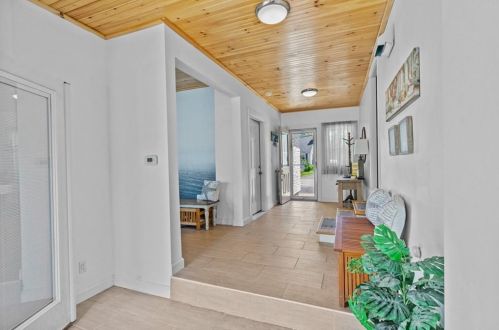 185 Tidewater Dr, Warwick, RI 02889-4623