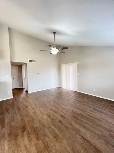 408 Justice St, Cedar Hill TX  75104-9077 exterior