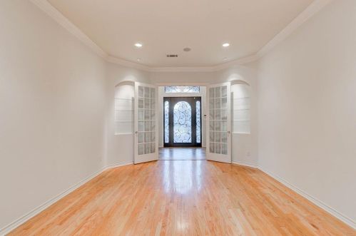 8301 Thorndyke Dr, Fort Worth TX  76182-8632 exterior