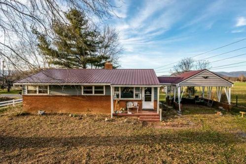 1450 Clover Hill Rd, Montezuma, VA 22821-2351
