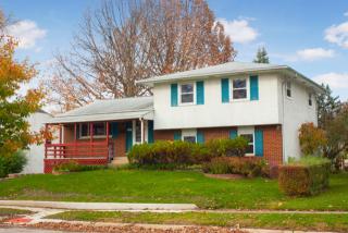 1166 Belden Rd, Columbus, OH 43229-5151