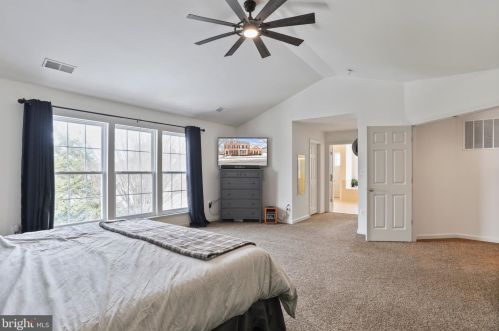 252 Prospect Hill Blvd, Charles Town WV  25414-5082 exterior