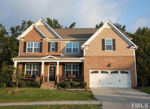 1939 Firenza Dr, Apex, NC 27502-9668