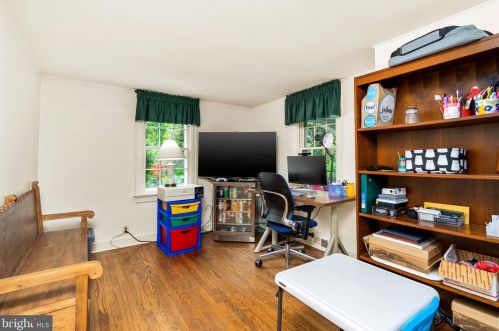 21 Elm Rd, Princeton NJ  08540-2501 exterior