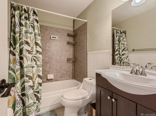 2795 Lansing Way, Aurora CO  80014-3064 exterior