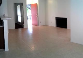 5970 Baymort Ct, Fort Worth, TX 76112-1403