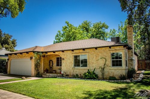 76 25th St, Merced, CA 95340-2950