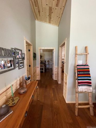 2221 Sigler Dr, Sangre De Cristo Ranches CO exterior