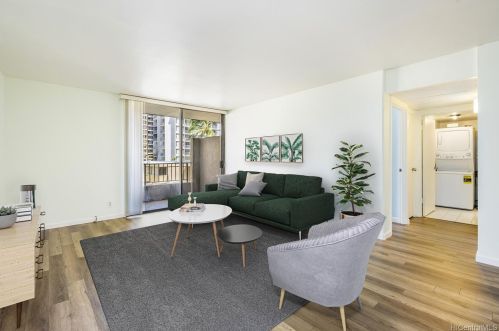 311 Ohua Ave, Honolulu, HI 96815-3658