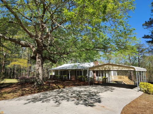 2885 Rockmart Rd, Villa Rica, GA 30180-4353
