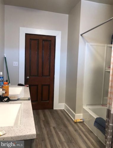 457 Shippen St, Lancaster PA  17602-3637 exterior