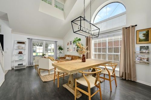 14713 Bescott Dr, Austin TX  78728-5728 exterior