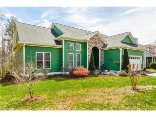 71 Noble Rd, Fairview, NC 28730-9508