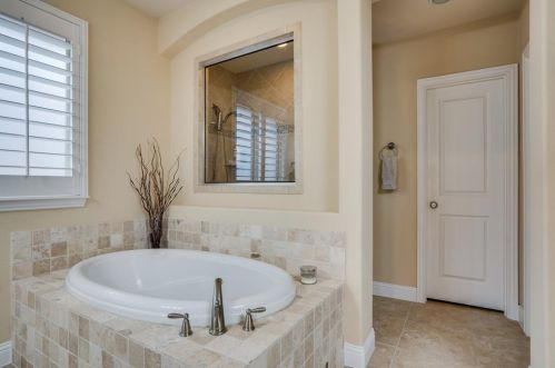 113 Sunrise Dr, Argyle TX 76226-1298 exterior