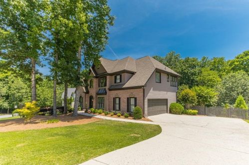 2465 Millwater Xing, Dacula GA  30019-3220 exterior