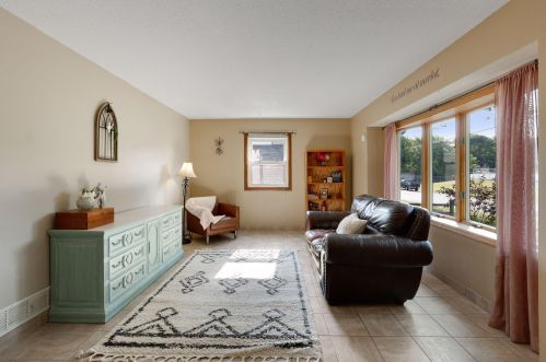 309 Haskell St, Saint Paul MN  55118-1603 exterior