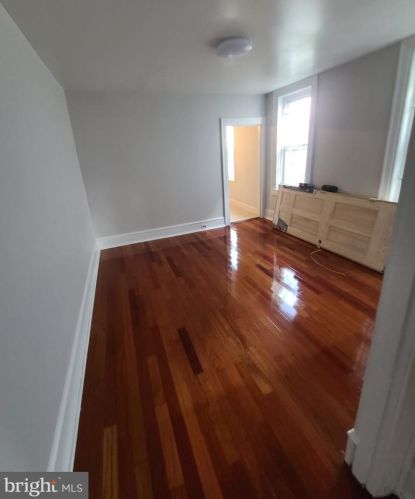2405 17th St, Philadelphia PA  19132-4441 exterior