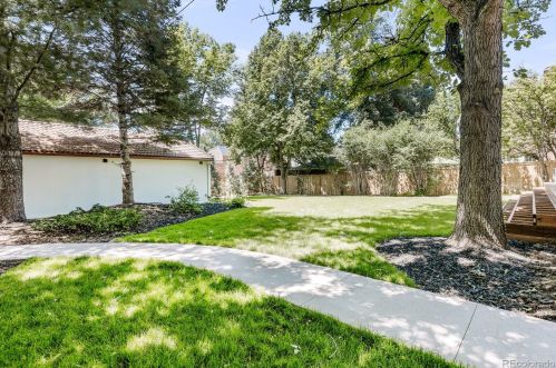 2220 4 Ave, Denver CO 80203-3931 exterior