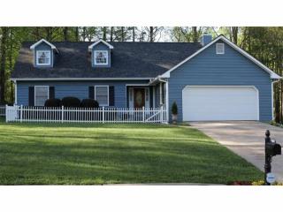 2649 Forest Glen Dr, Marietta, GA 30066-1487