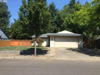 9923 Siletz Dr, Tualatin, OR 97062-9554