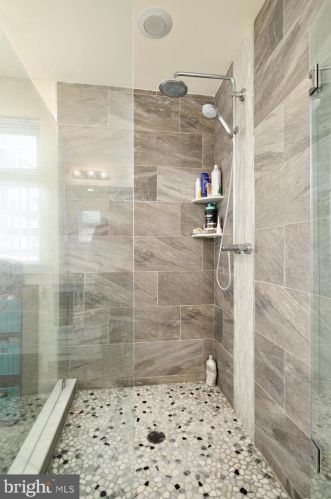 1315 20 St, Philadelphia PA 19146-4303 exterior