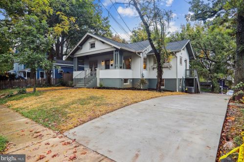 19 Montgomery Ave, Silver Spring, MD 20912-4615