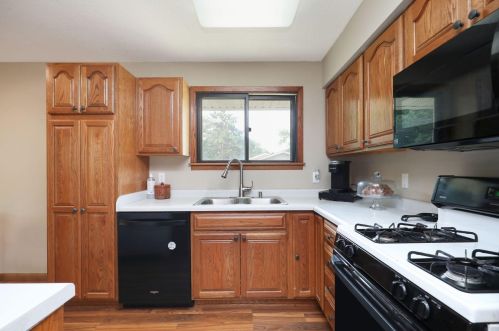 13202 Findlay Way, Saint Paul MN  55124-7999 exterior