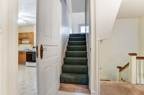 811 Academy Ave, Cincinnati OH  45205-1623 exterior