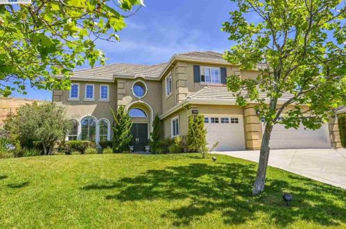 3465 Ashbourne Cir, San Ramon, CA 94583-6012