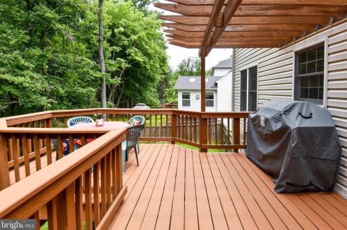 13524 Cedar Creek Ln, Silver Spring MD 20904-5332 exterior