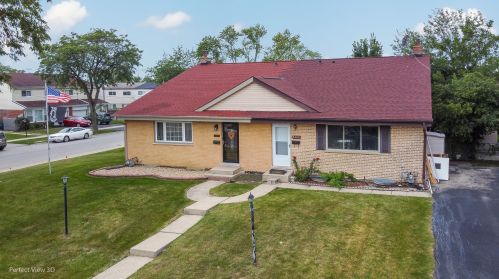 9406 Oak Ave, Des Plaines, IL 60016-3906