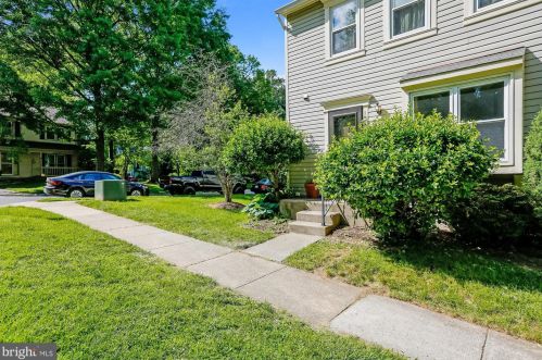 145 Kinsman View Cir, Silver Spring MD 20901-1600 exterior