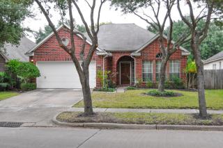4739 Stoney Point Ct, Sugar Land TX  77479-5203 exterior