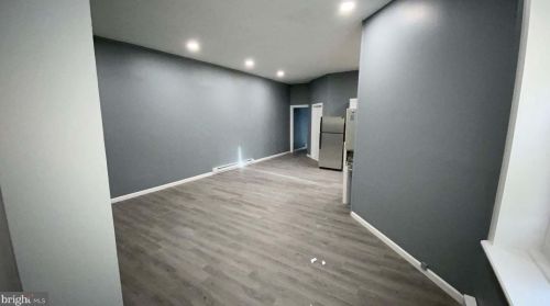 630 Chelten Ave, Philadelphia PA 19126-3824 exterior